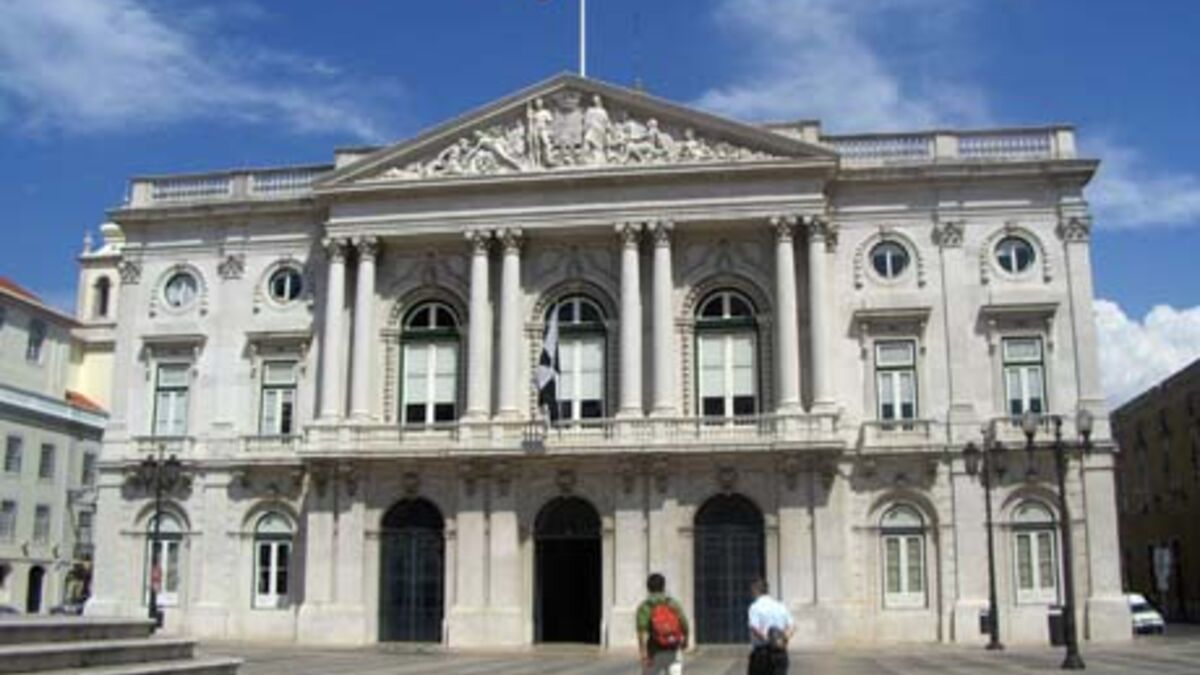 Resultado de imagem para Sindicato de Trabalhadores do Município de Lisboa (STML